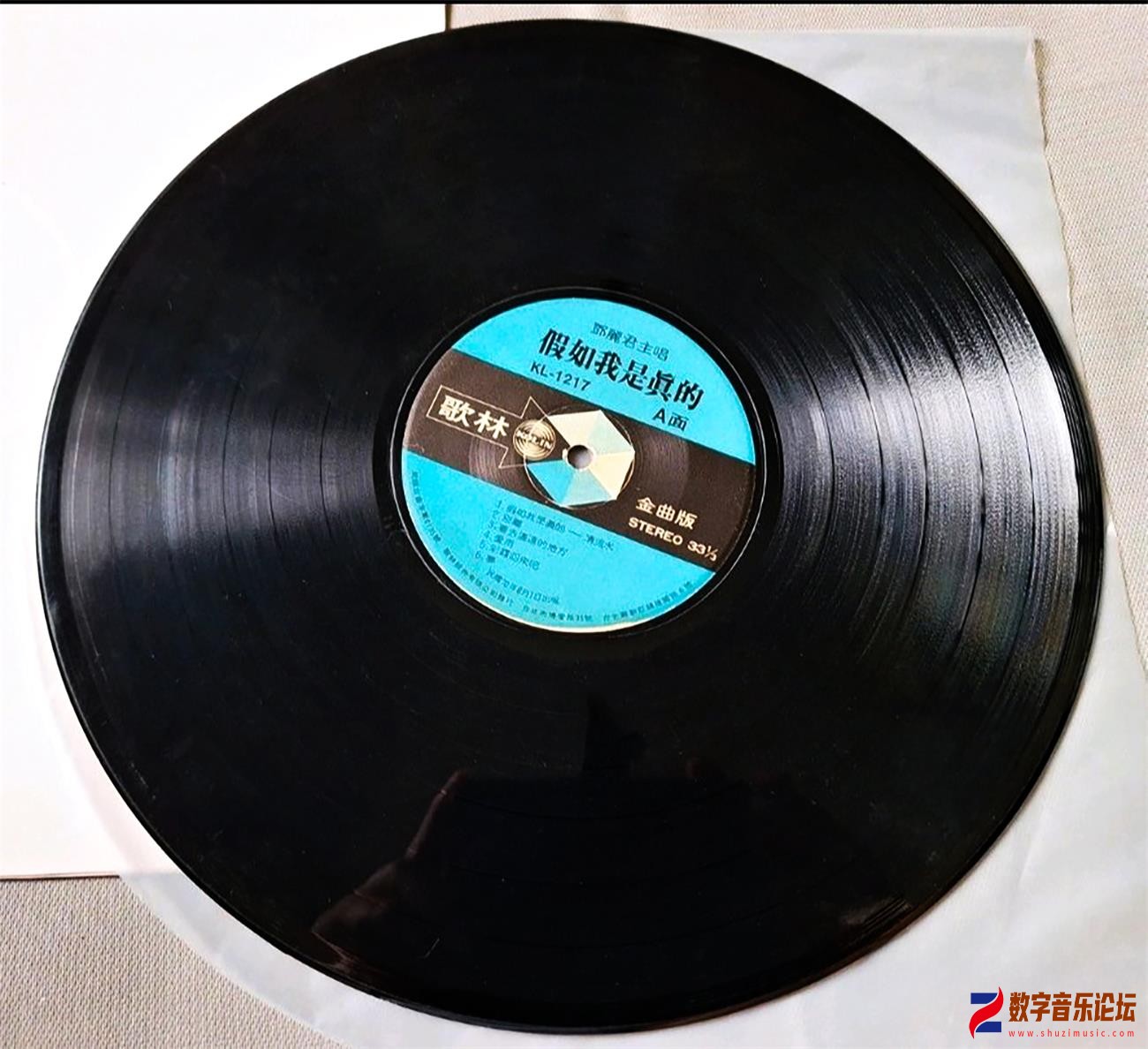 CD-.jpg